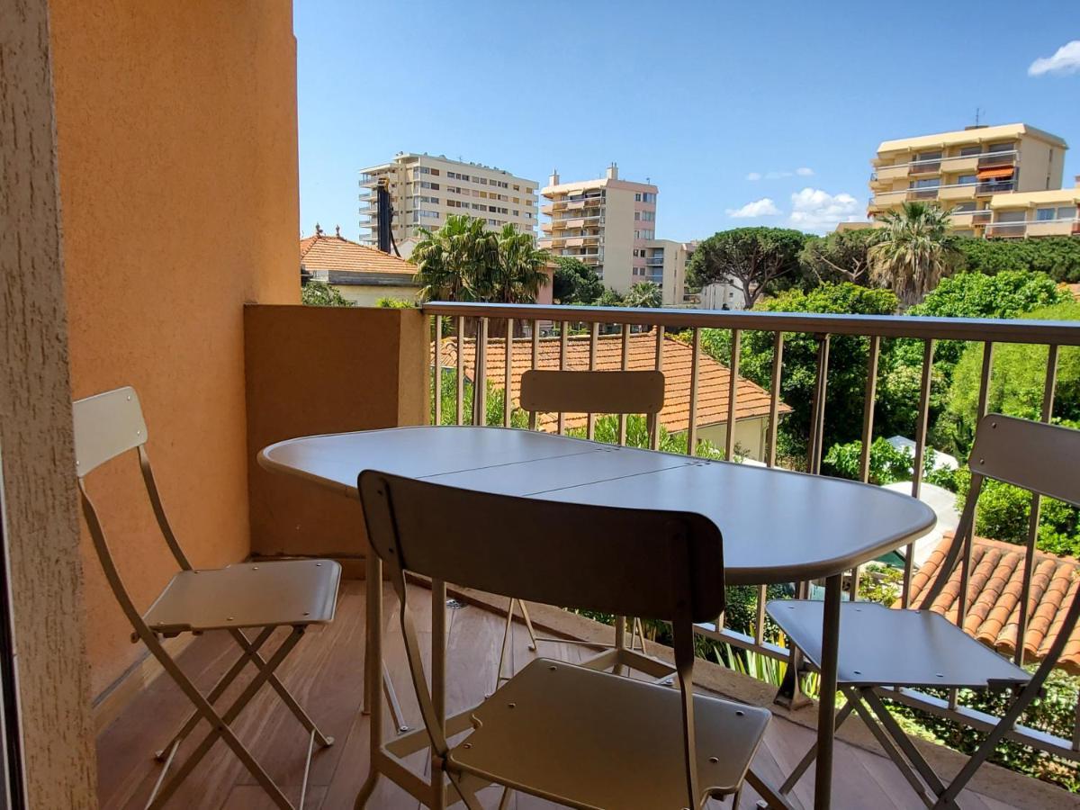 2 Pieces 32M2 Plage A 150M Frejus Luaran gambar